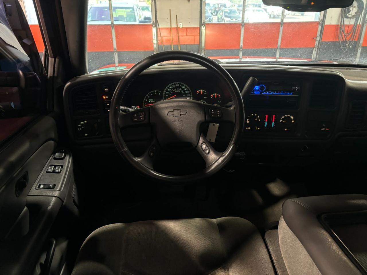 2004 Chevrolet Silverado 2500 LS Ext. Cab 4WD Franklin OH