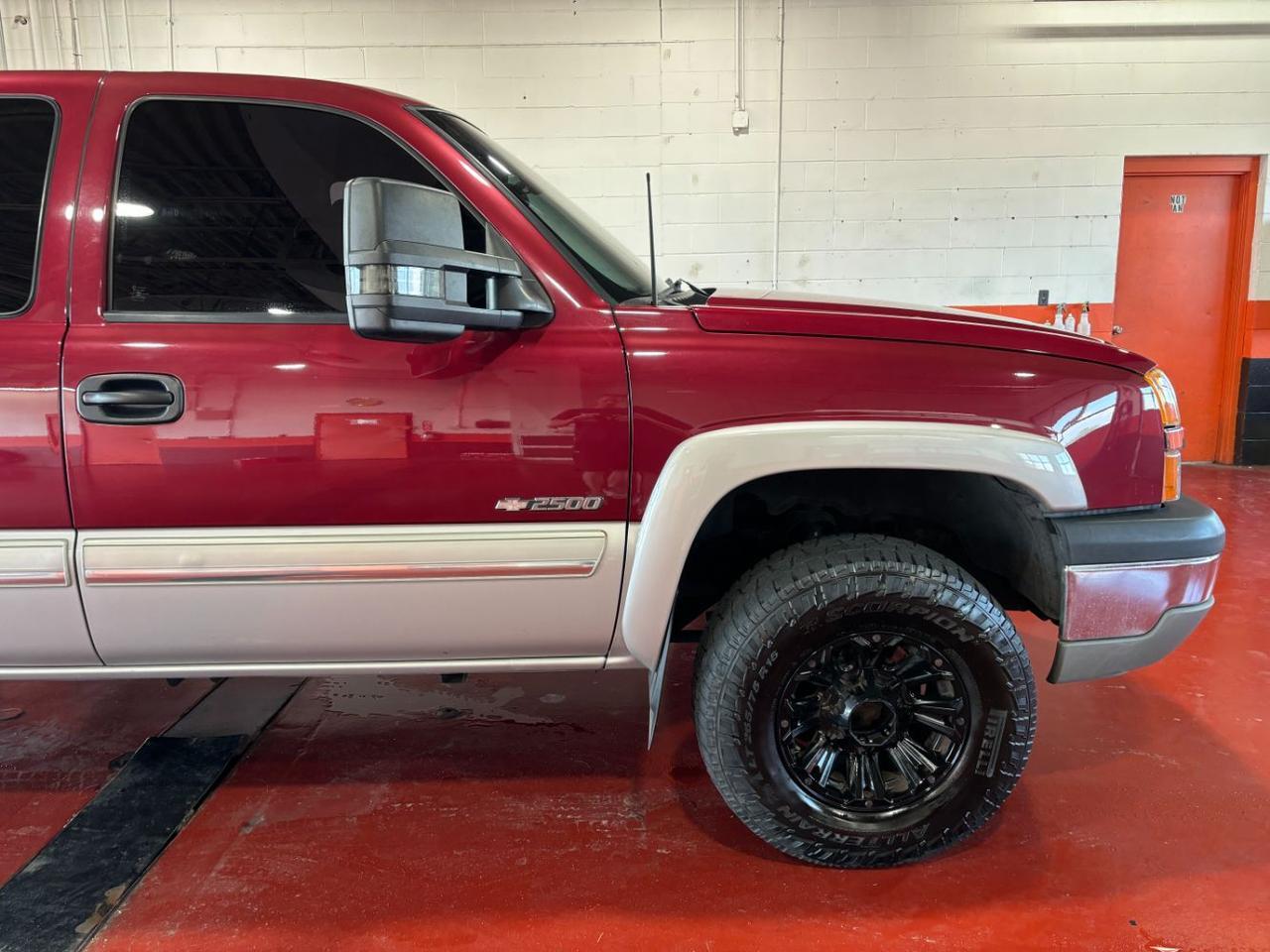 2004 Chevrolet Silverado 2500 LS Ext. Cab 4WD Franklin OH