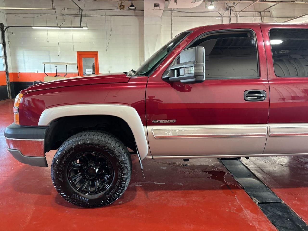 2004 Chevrolet Silverado 2500 LS Ext. Cab 4WD Franklin OH