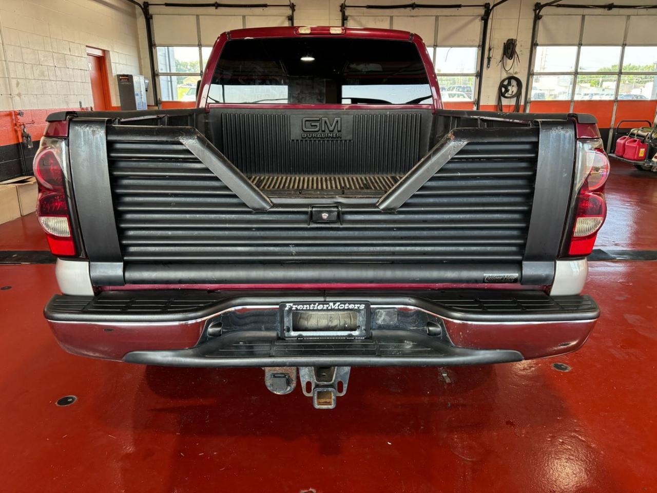 2004 Chevrolet Silverado 2500 LS Ext. Cab 4WD Franklin OH