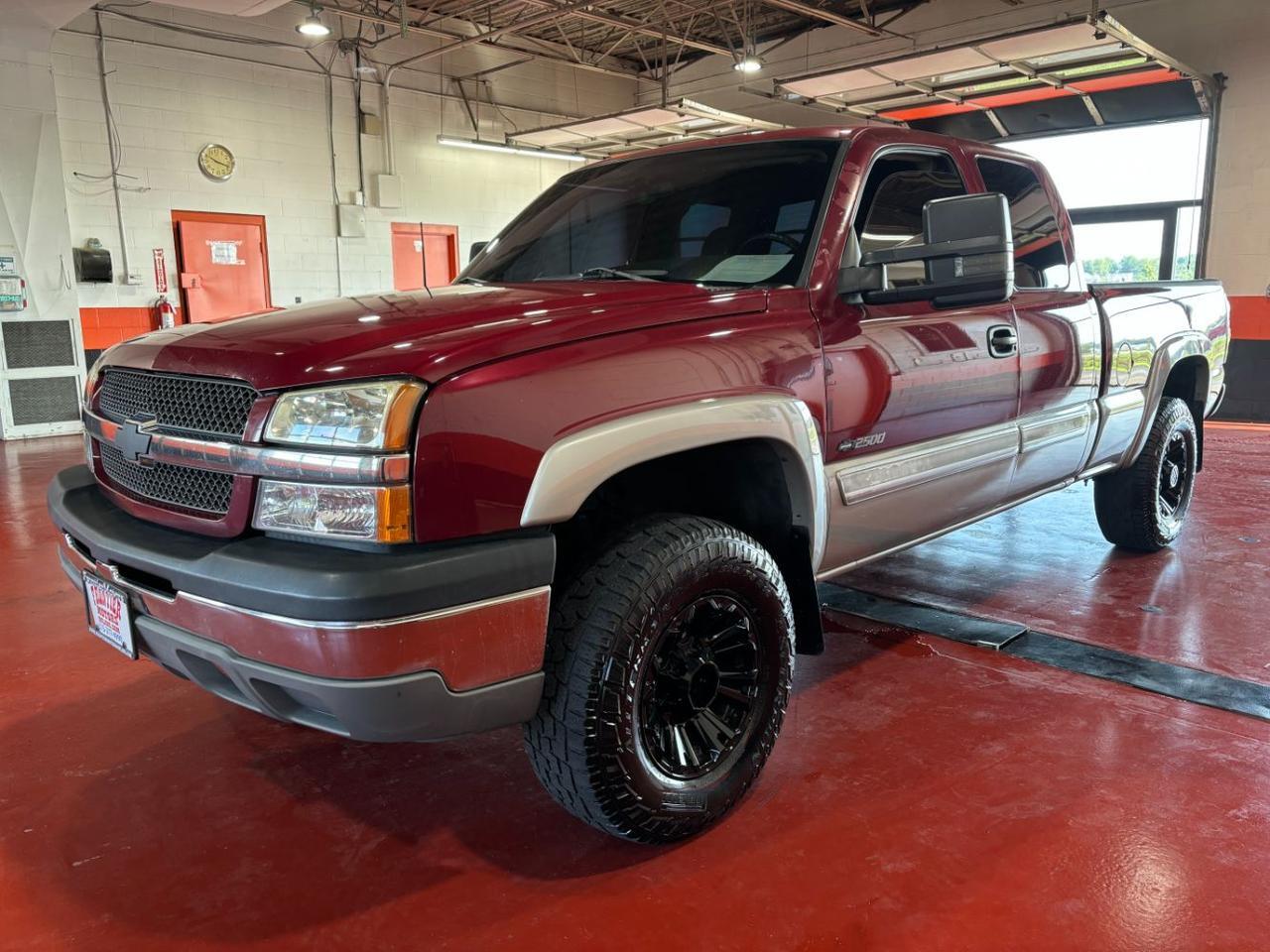 2004 Chevrolet Silverado 2500 LS Ext. Cab 4WD Franklin OH