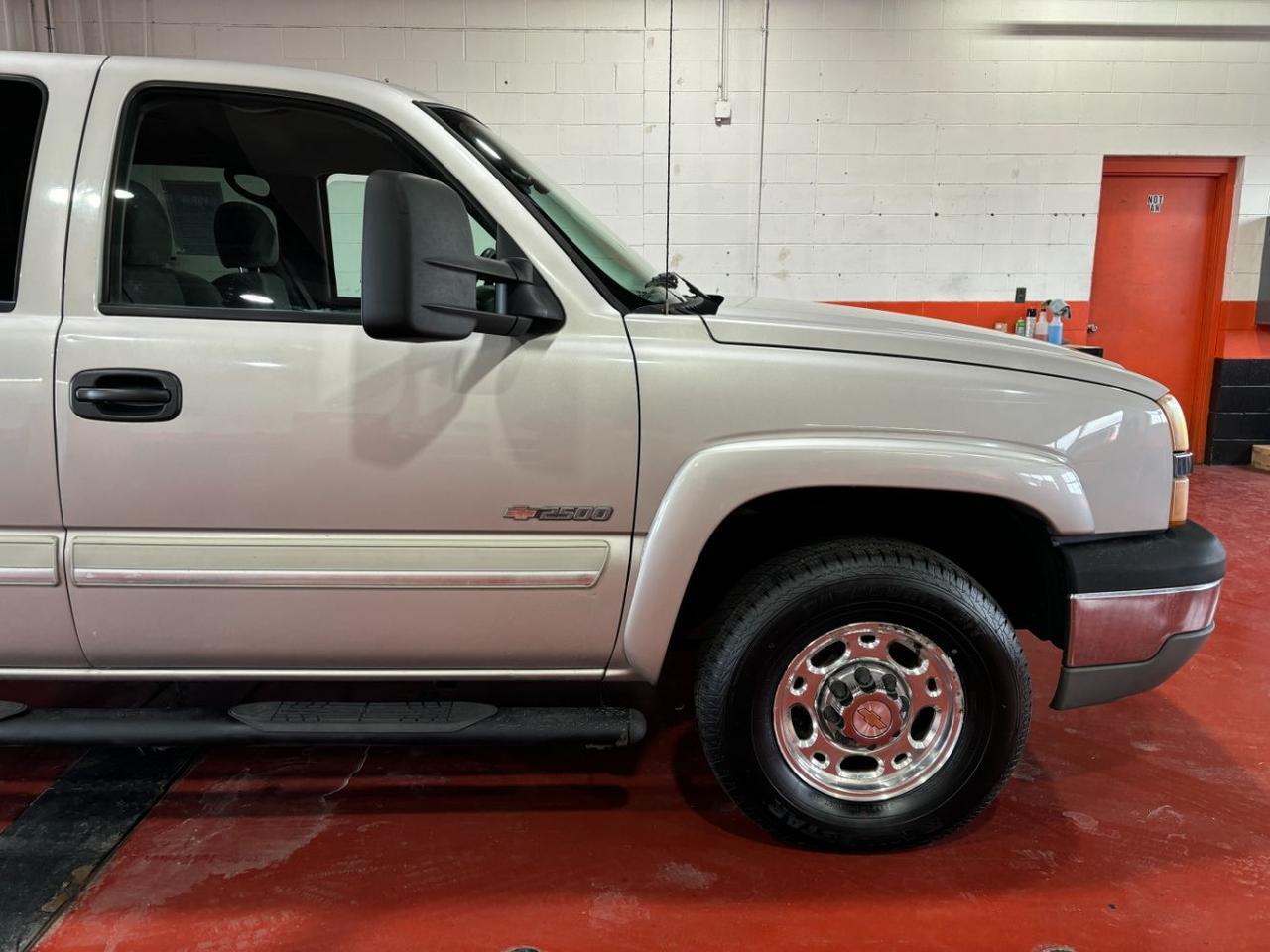 2004 Chevrolet Silverado 2500 LS Franklin OH