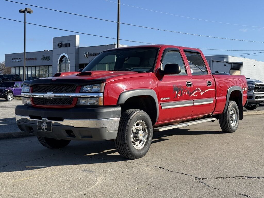 2004 Chevrolet Silverado 2500HD LS
