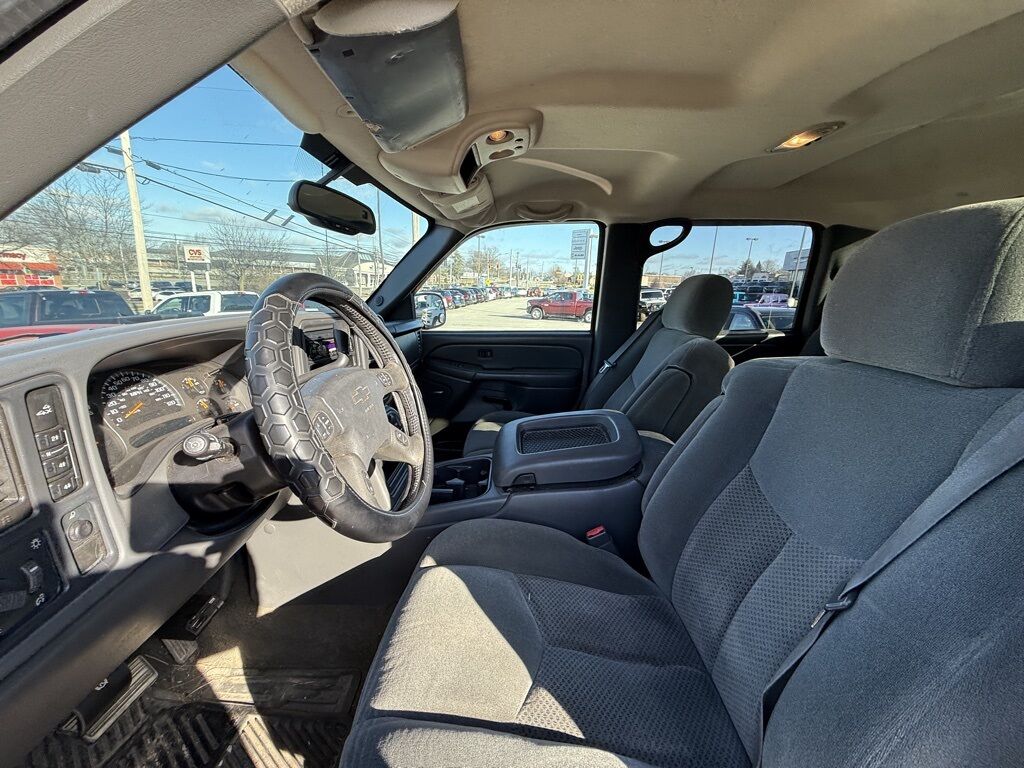 2004 Chevrolet Silverado 2500HD LS Crestwood KY