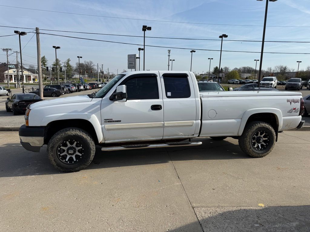 2004 Chevrolet Silverado 2500HD LS Crestwood KY