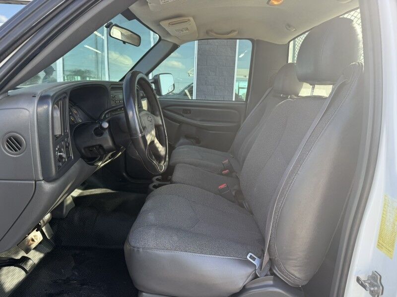2004 Chevrolet Silverado 2500HD Utility Work Truck Collinsville OK