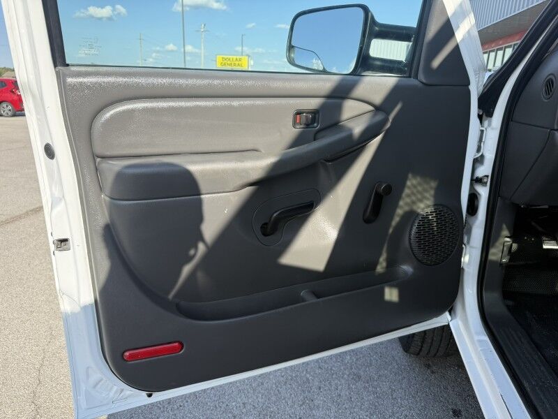 2004 Chevrolet Silverado 2500HD Utility Work Truck Collinsville OK