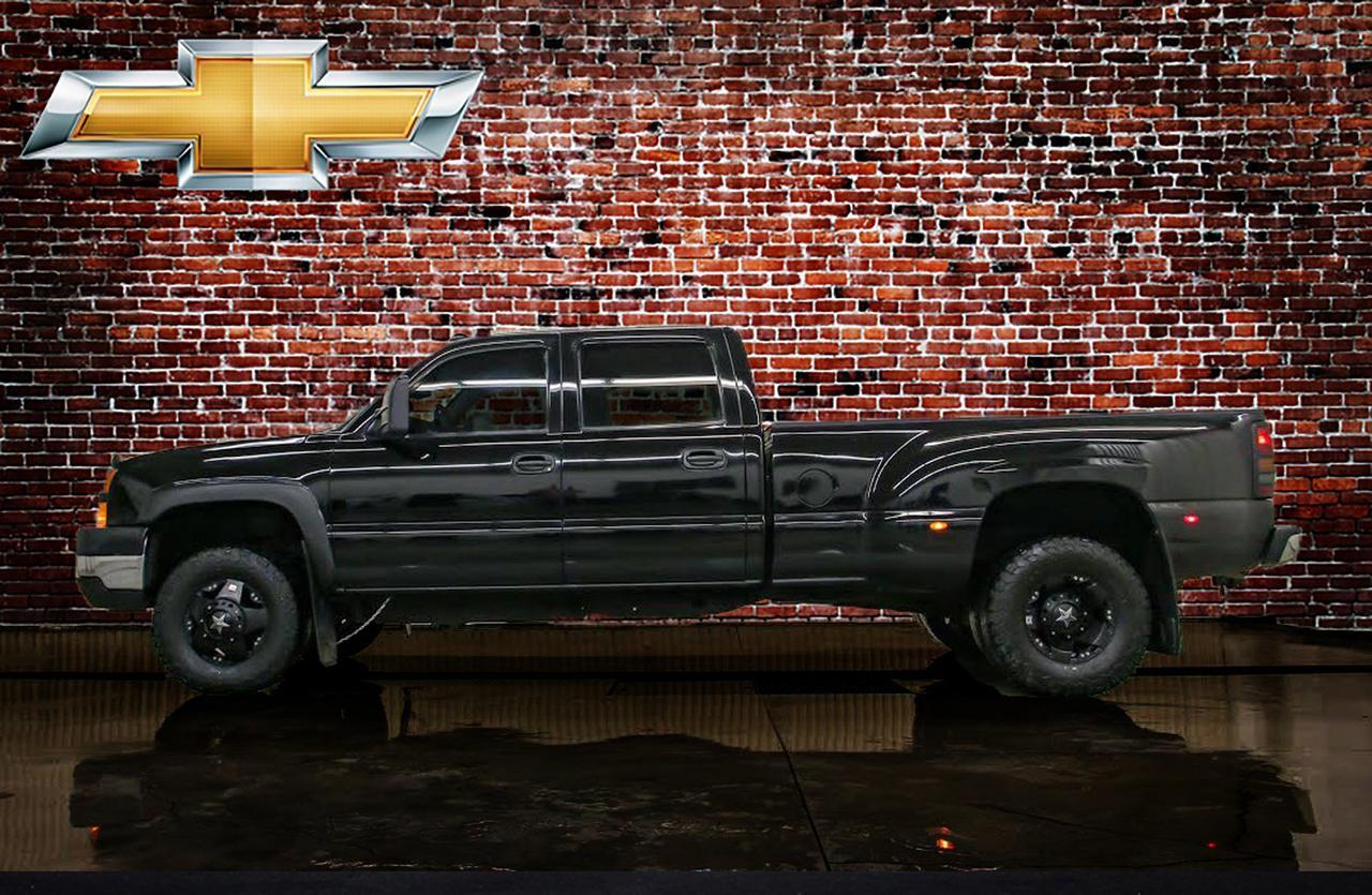 2004 Chevrolet Silverado 3500 LT