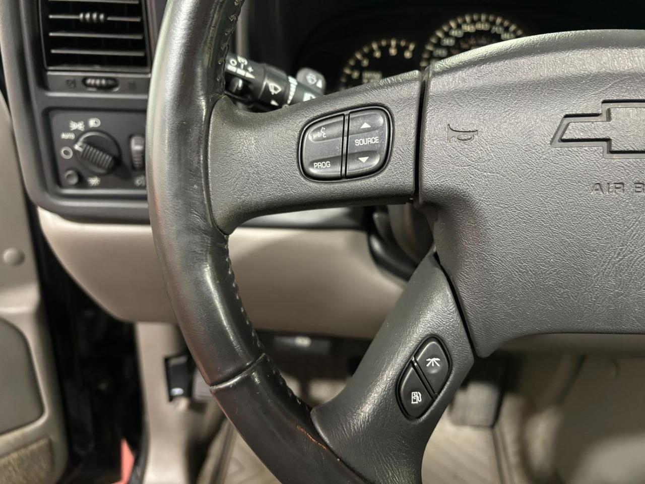 2004 Chevrolet Suburban 1500 Z71 Franklin OH