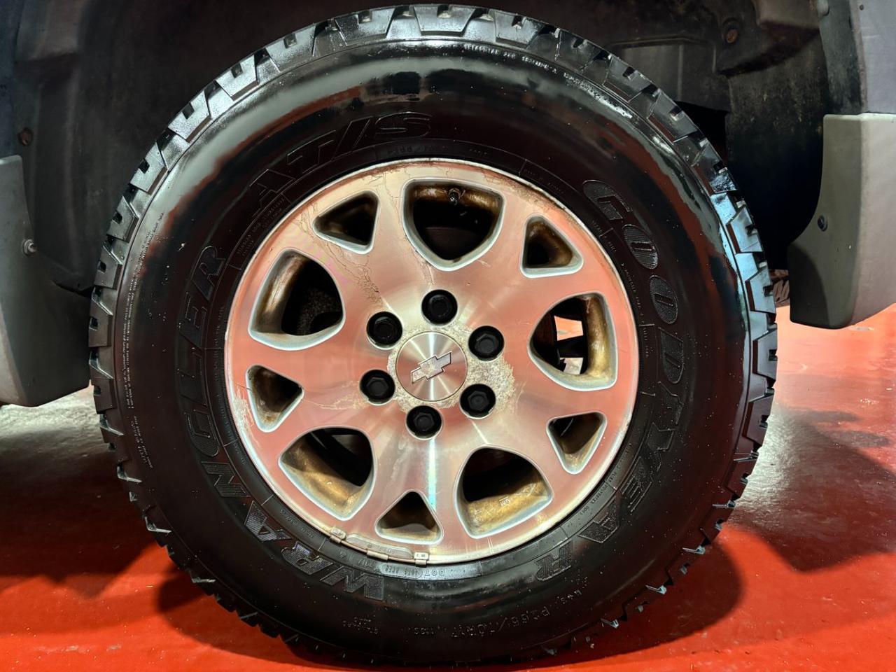 2004 Chevrolet Suburban 1500 Z71 Franklin OH