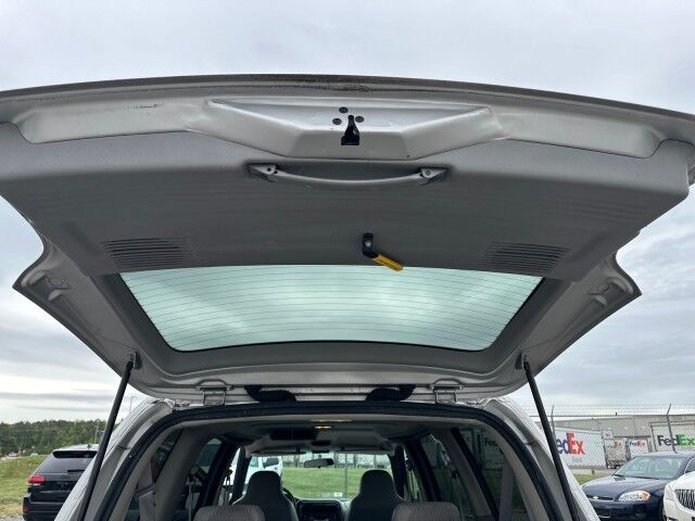 2004 Chevrolet Venture LS EnterVan Lowered Floor Wheelchair Van Ashland VA