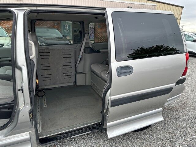 2004 Chevrolet Venture LS EnterVan Lowered Floor Wheelchair Van Ashland VA