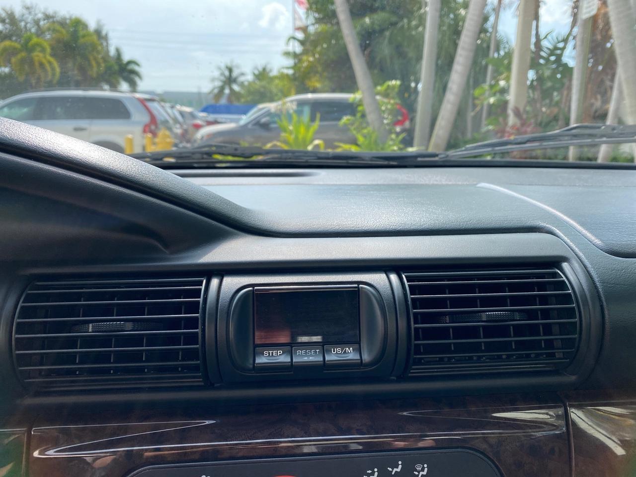 2004 Chrysler Sebring Limited LOW MILES 65,491 Pompano Beach FL
