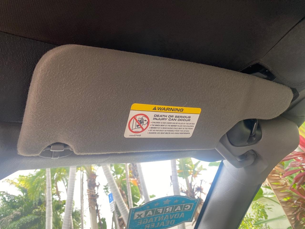 2004 Chrysler Sebring Limited LOW MILES 66,139 Pompano Beach FL