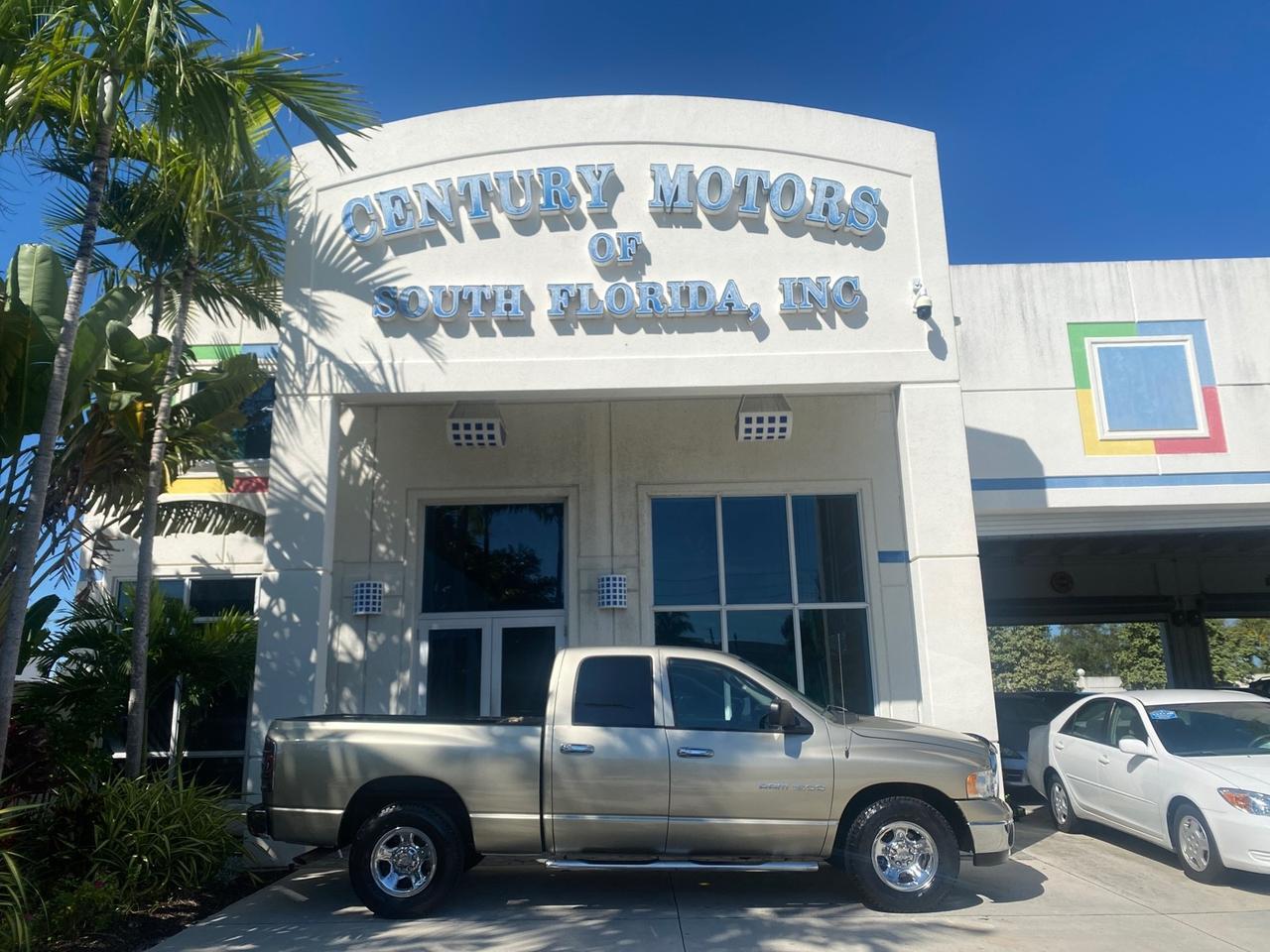 2004 Dodge Ram 1500 SLT CREW CAB 45,173 1 OWNER