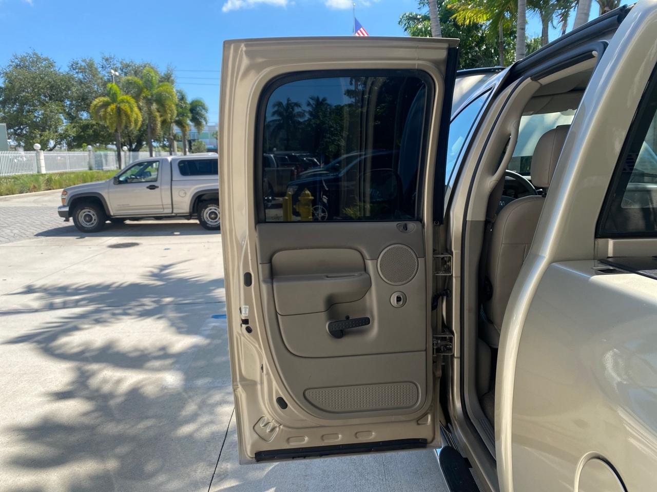 2004 Dodge Ram 1500 SLT CREW CAB 45,173 1 OWNER Pompano Beach FL
