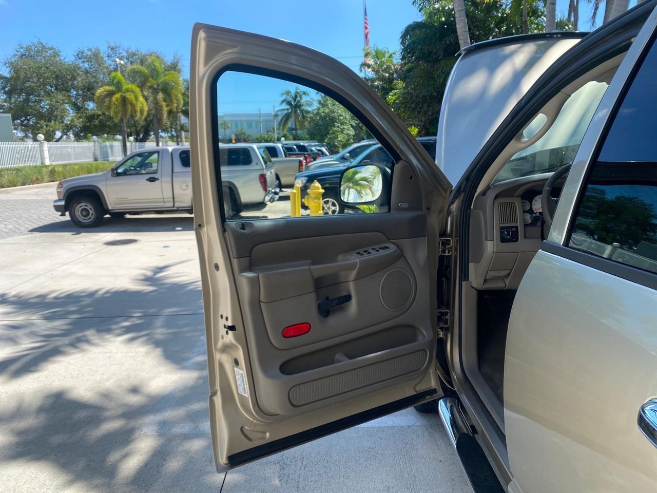 2004 Dodge Ram 1500 SLT CREW CAB 45,173 1 OWNER Pompano Beach FL