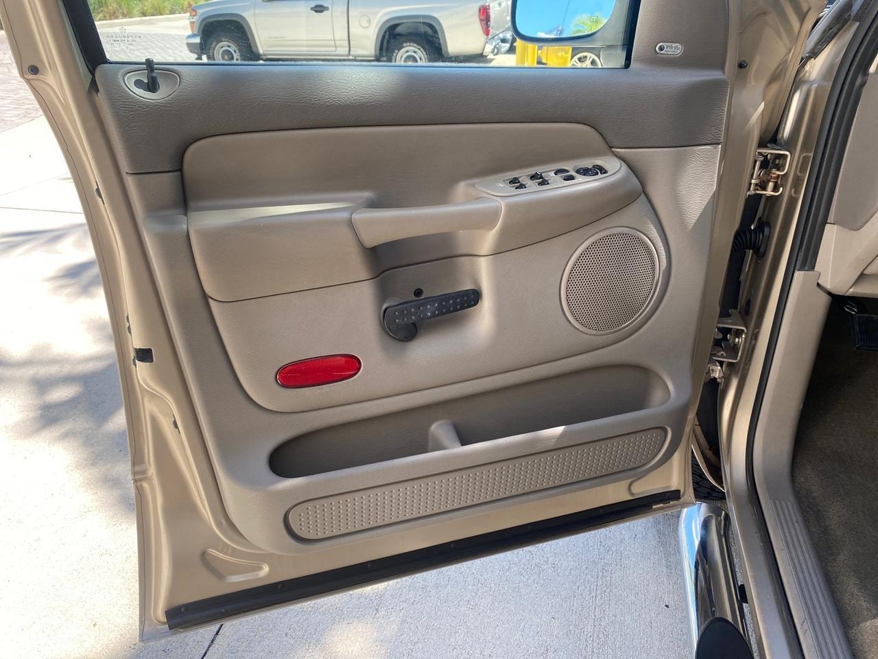 2004 Dodge Ram 1500 SLT CREW CAB 45,173 1 OWNER Pompano Beach FL