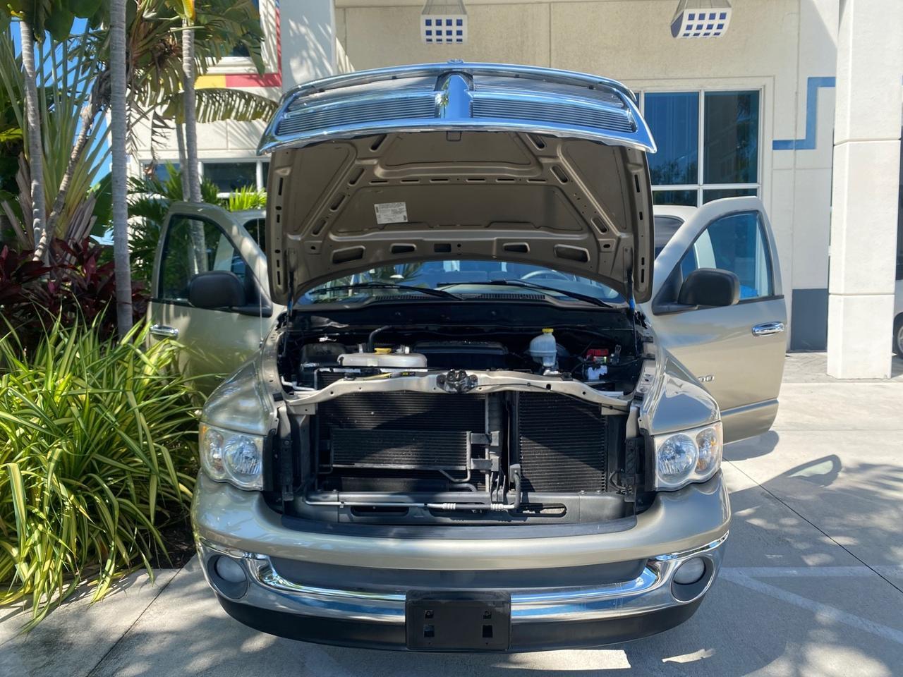 2004 Dodge Ram 1500 SLT CREW CAB 45,173 1 OWNER Pompano Beach FL