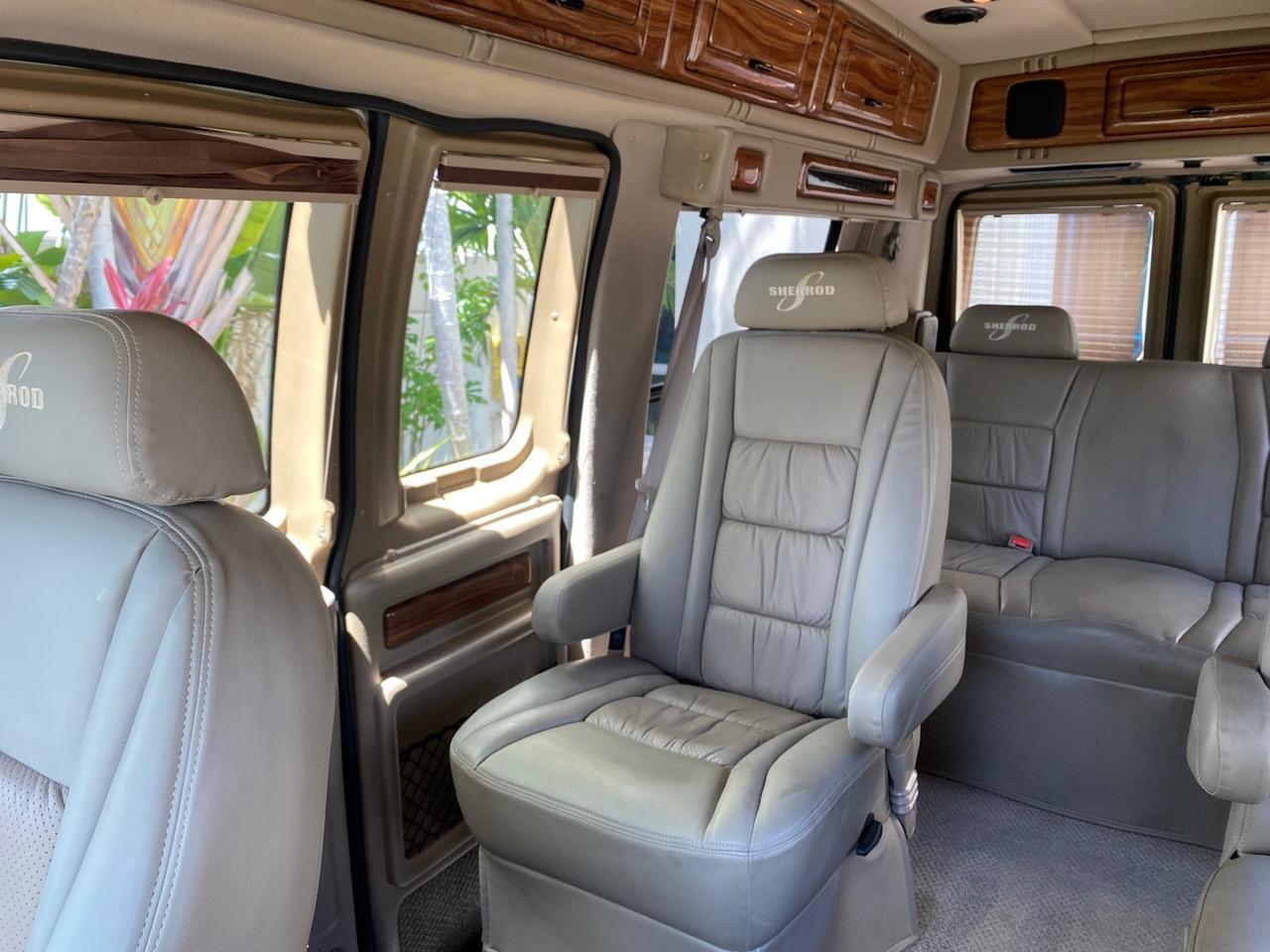 2004 Ford Econoline HIGH TOP CONVERSION VAN 1 OWNER LOW MILES 37,883 Pompano Beach FL