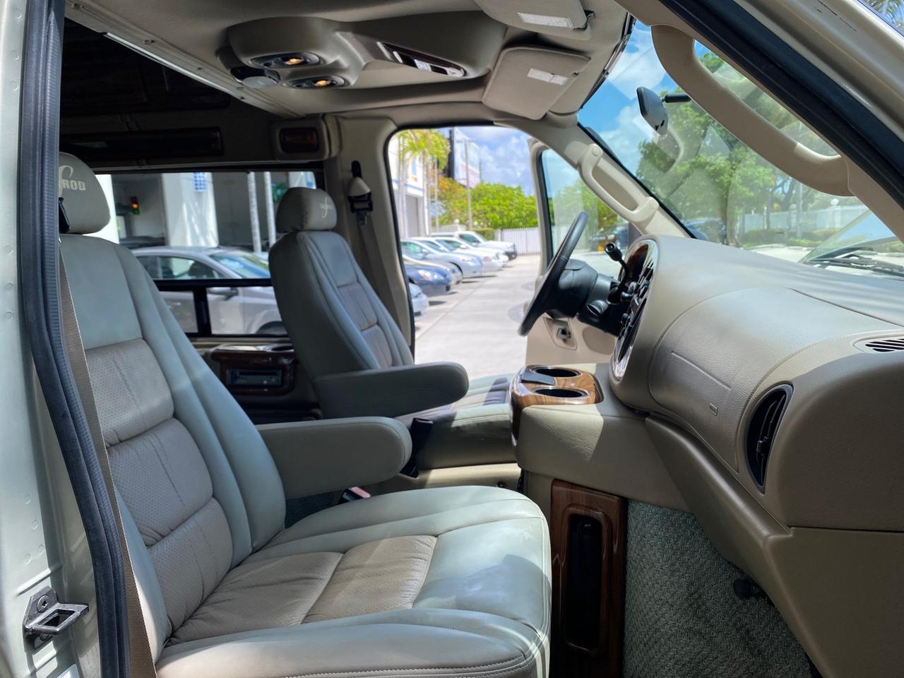2004 Ford Econoline HIGH TOP CONVERSION VAN 1 OWNER LOW MILES 37,883 Pompano Beach FL