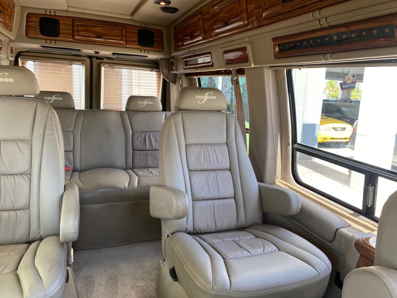 2004 Ford Econoline HIGH TOP CONVERSION VAN 1 OWNER LOW MILES 37,883 Pompano Beach FL