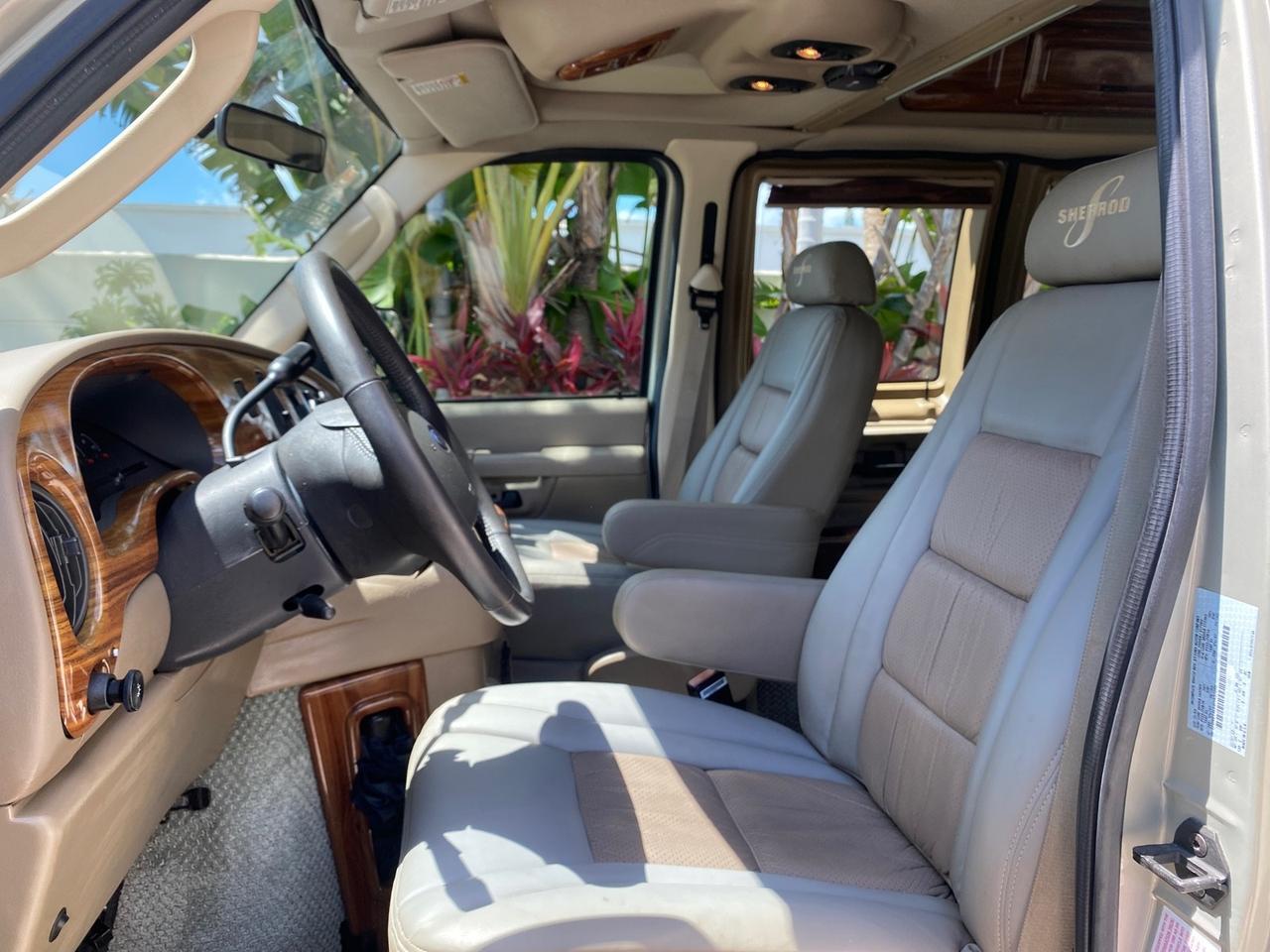 2004 Ford Econoline HIGH TOP CONVERSION VAN 1 OWNER LOW MILES 37,883 Pompano Beach FL