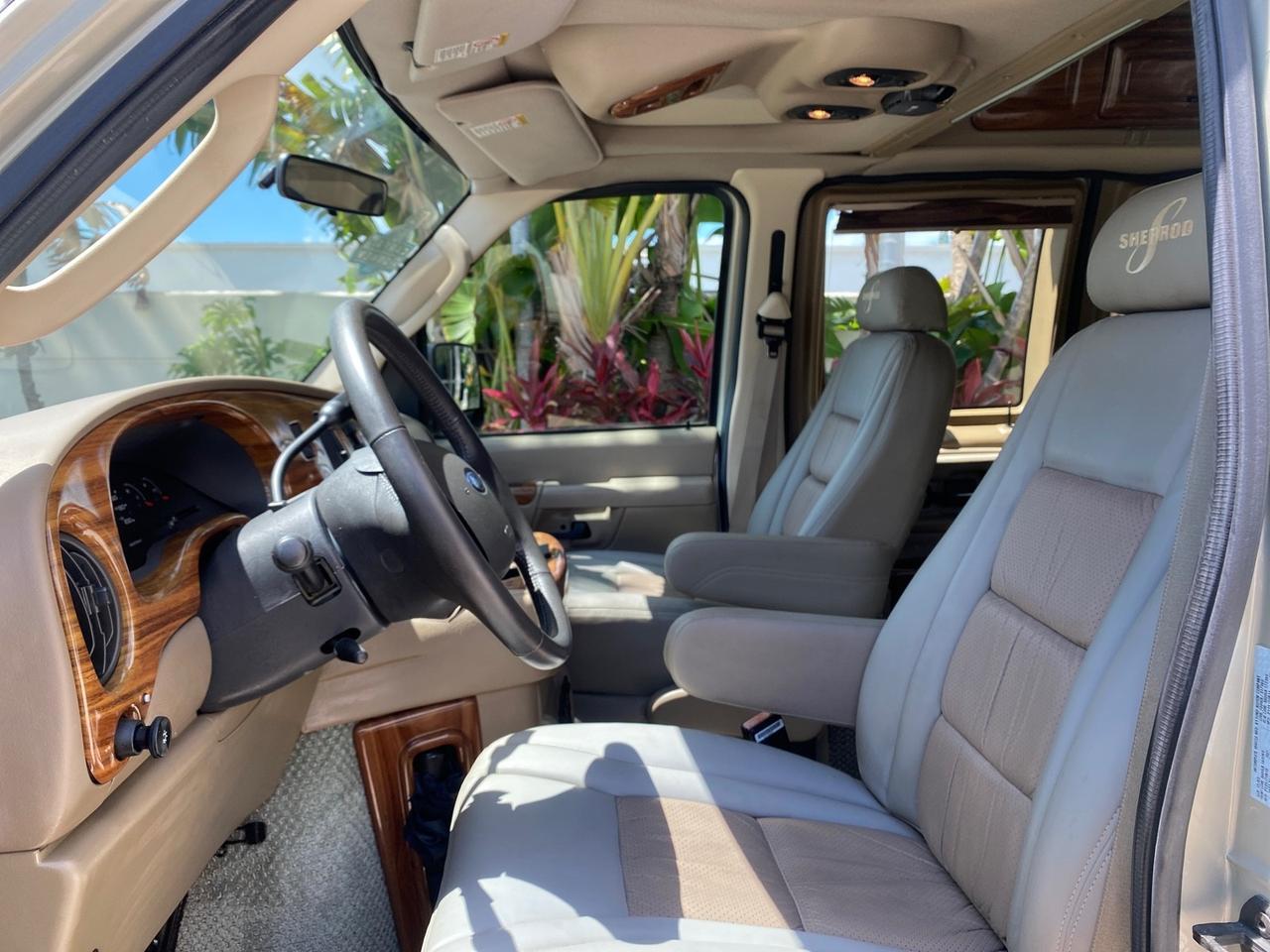2004 Ford Econoline HIGH TOP CONVERSION VAN 1 OWNER LOW MILES 37,883 Pompano Beach FL