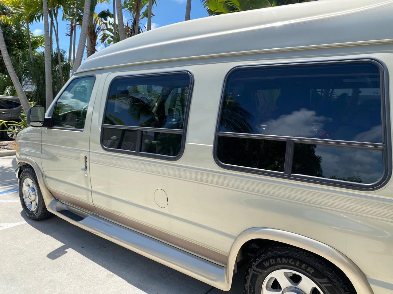 2004 Ford Econoline HIGH TOP CONVERSION VAN 1 OWNER LOW MILES 37,883 Pompano Beach FL