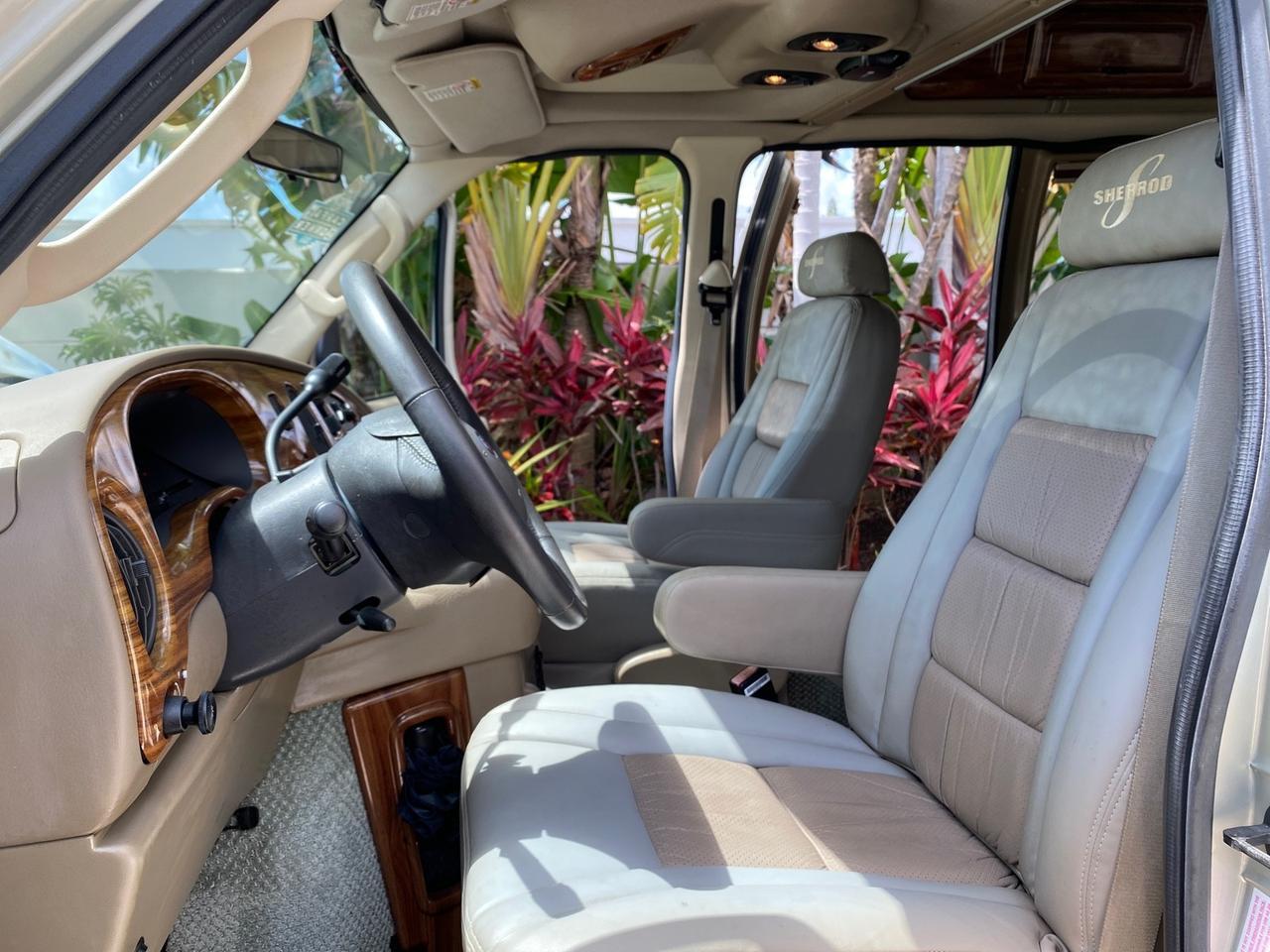 2004 Ford Econoline HIGH TOP CONVERSION VAN 1 OWNER LOW MILES 37,883 Pompano Beach FL
