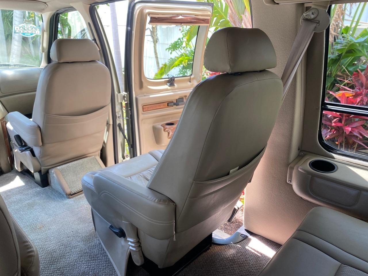 2004 Ford Econoline HIGH TOP CONVERSION VAN 1 OWNER LOW MILES 37,883 Pompano Beach FL