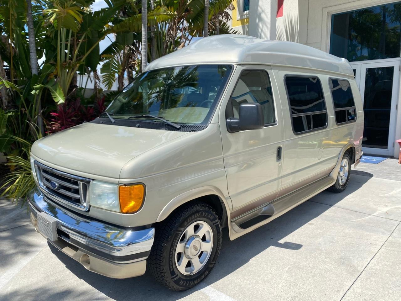 2004 Ford Econoline HIGH TOP CONVERSION VAN 1 OWNER LOW MILES 37,883 Pompano Beach FL