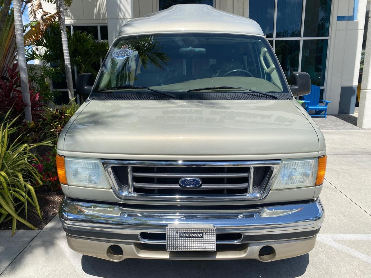 2004 Ford Econoline HIGH TOP CONVERSION VAN 1 OWNER LOW MILES 37,883 Pompano Beach FL