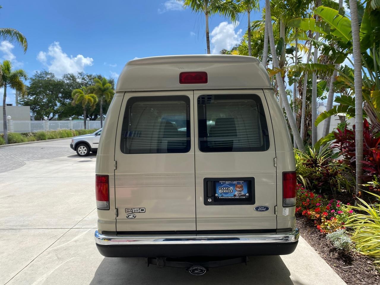 2004 Ford Econoline HIGH TOP CONVERSION VAN 1 OWNER LOW MILES 37,883 Pompano Beach FL