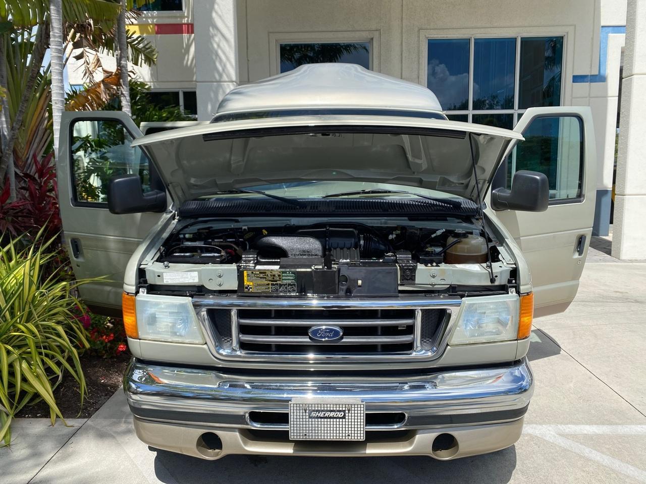 2004 Ford Econoline HIGH TOP CONVERSION VAN 1 OWNER LOW MILES 37,883 Pompano Beach FL
