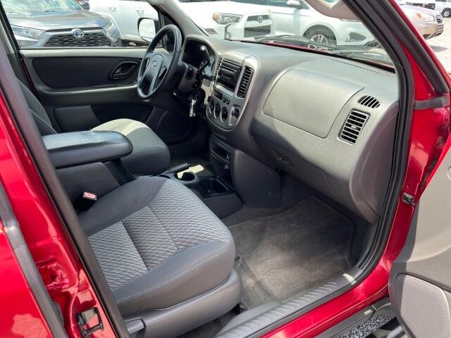 2004 Ford Escape XLT 4WD Ashland VA