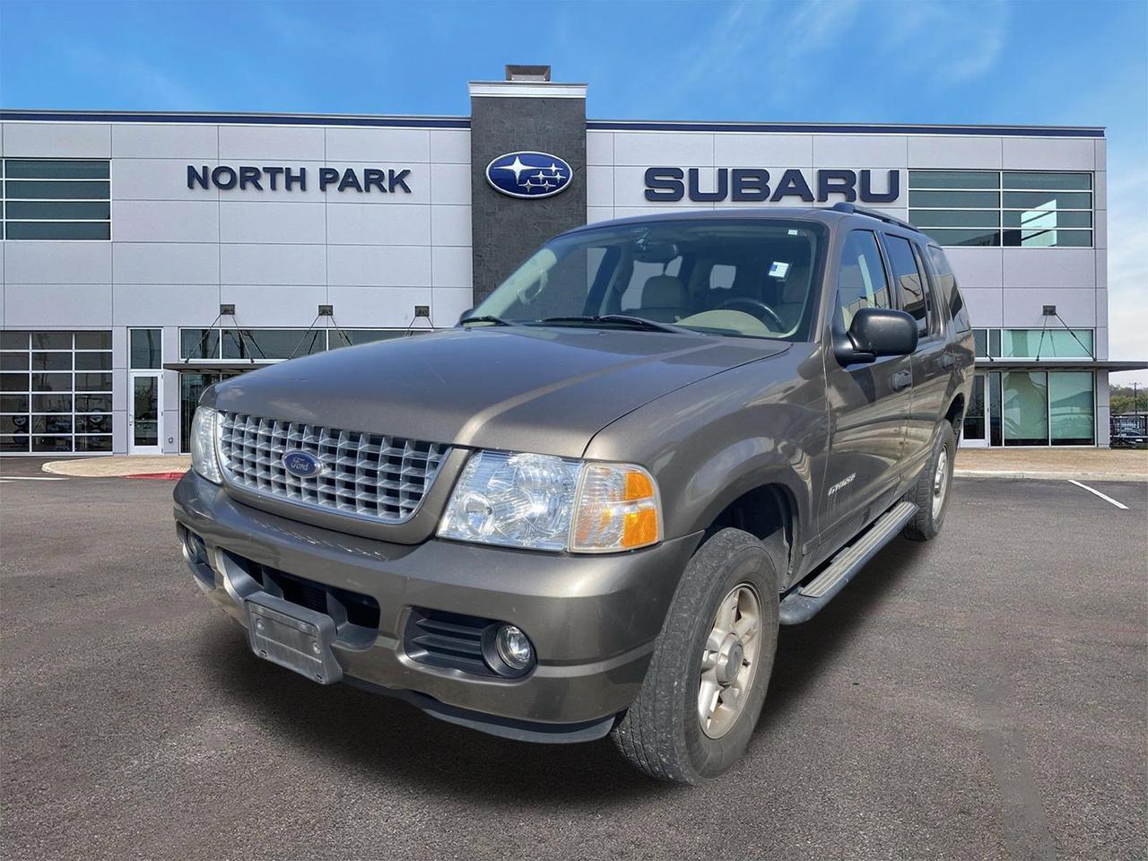 2004 Ford Explorer XLT