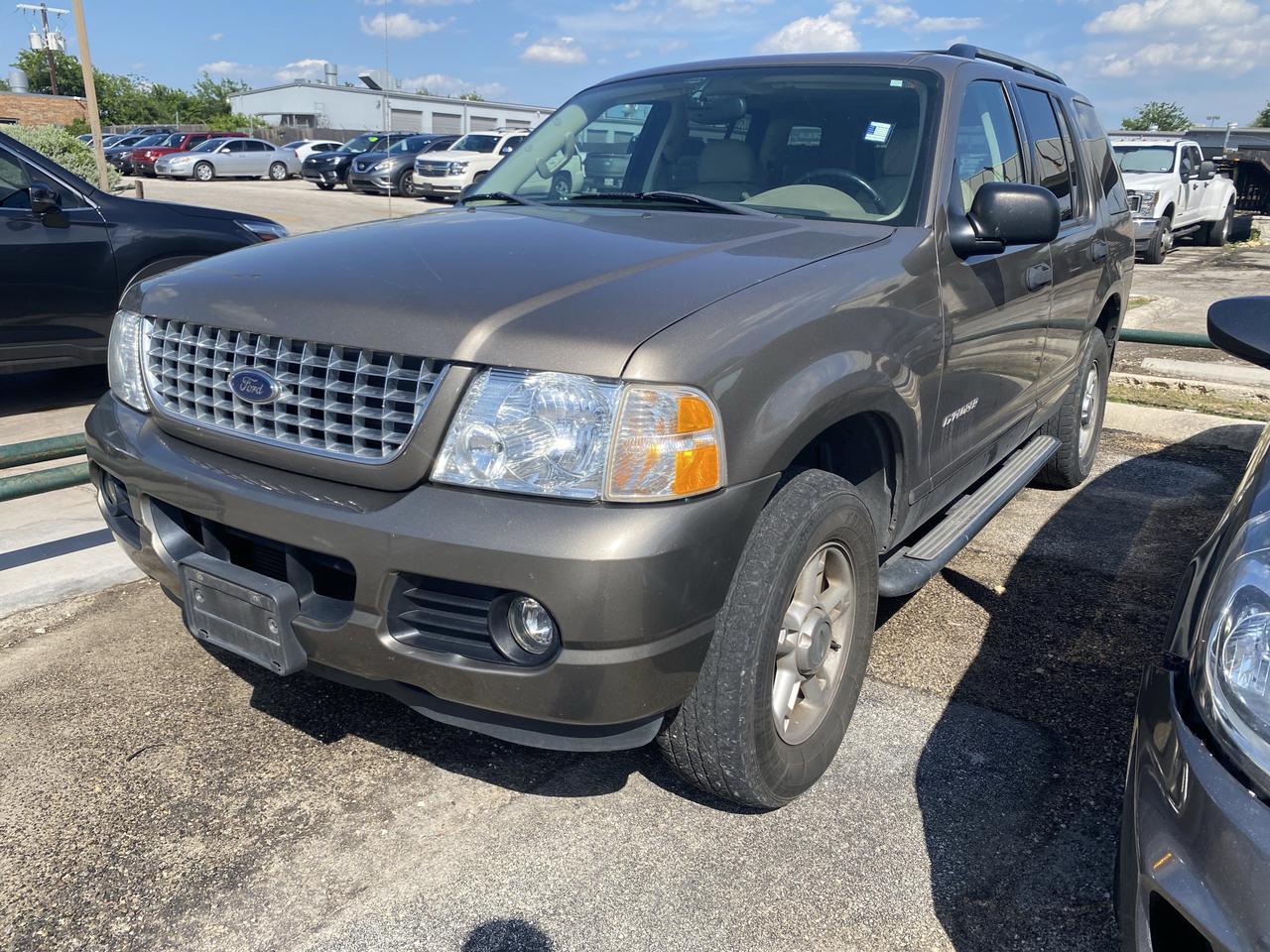 2004 Ford Explorer XLT