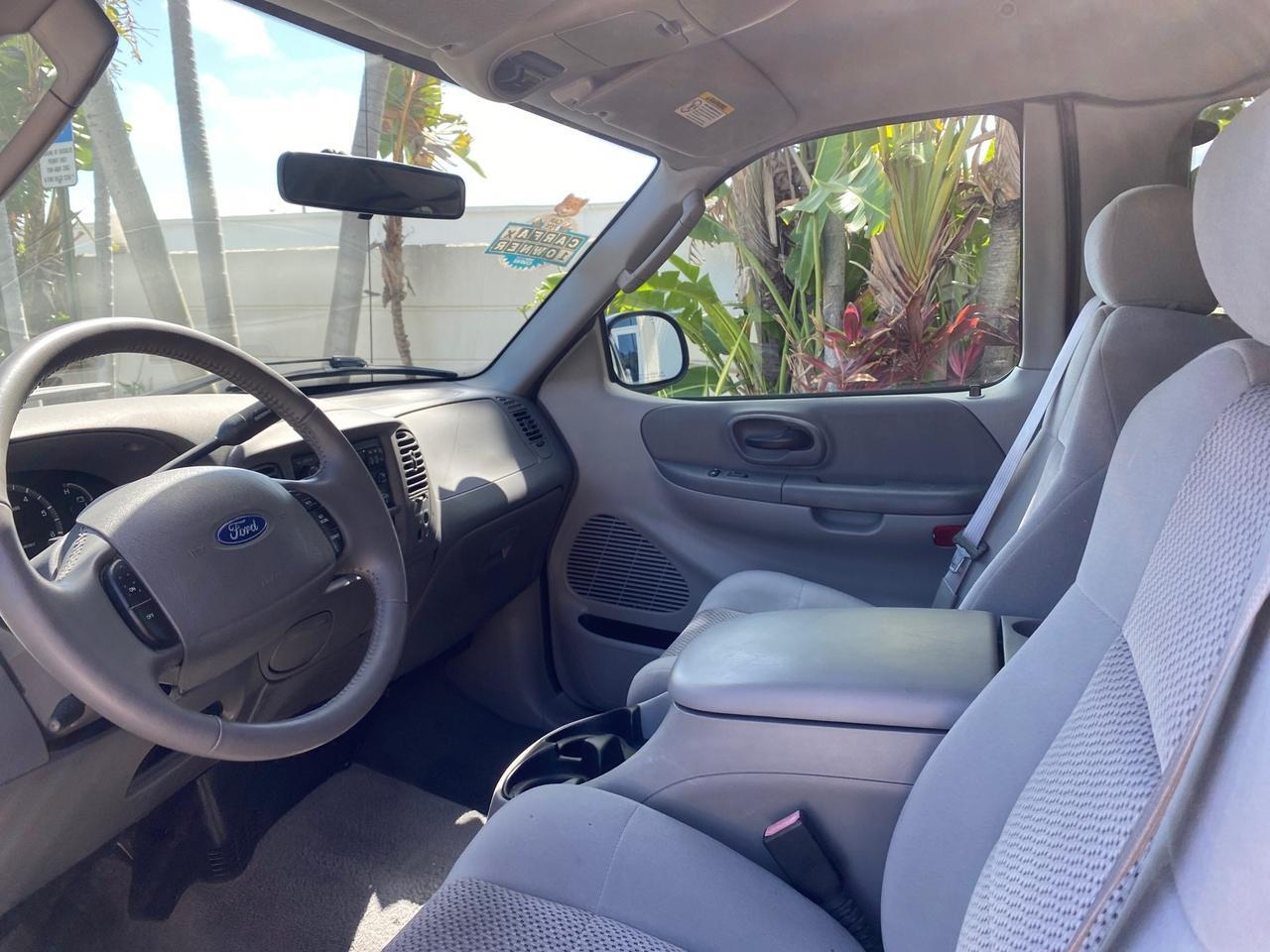 2004 Ford F-150 Heritage XLT LOW MILES 41,911 1 OWNER Pompano Beach FL