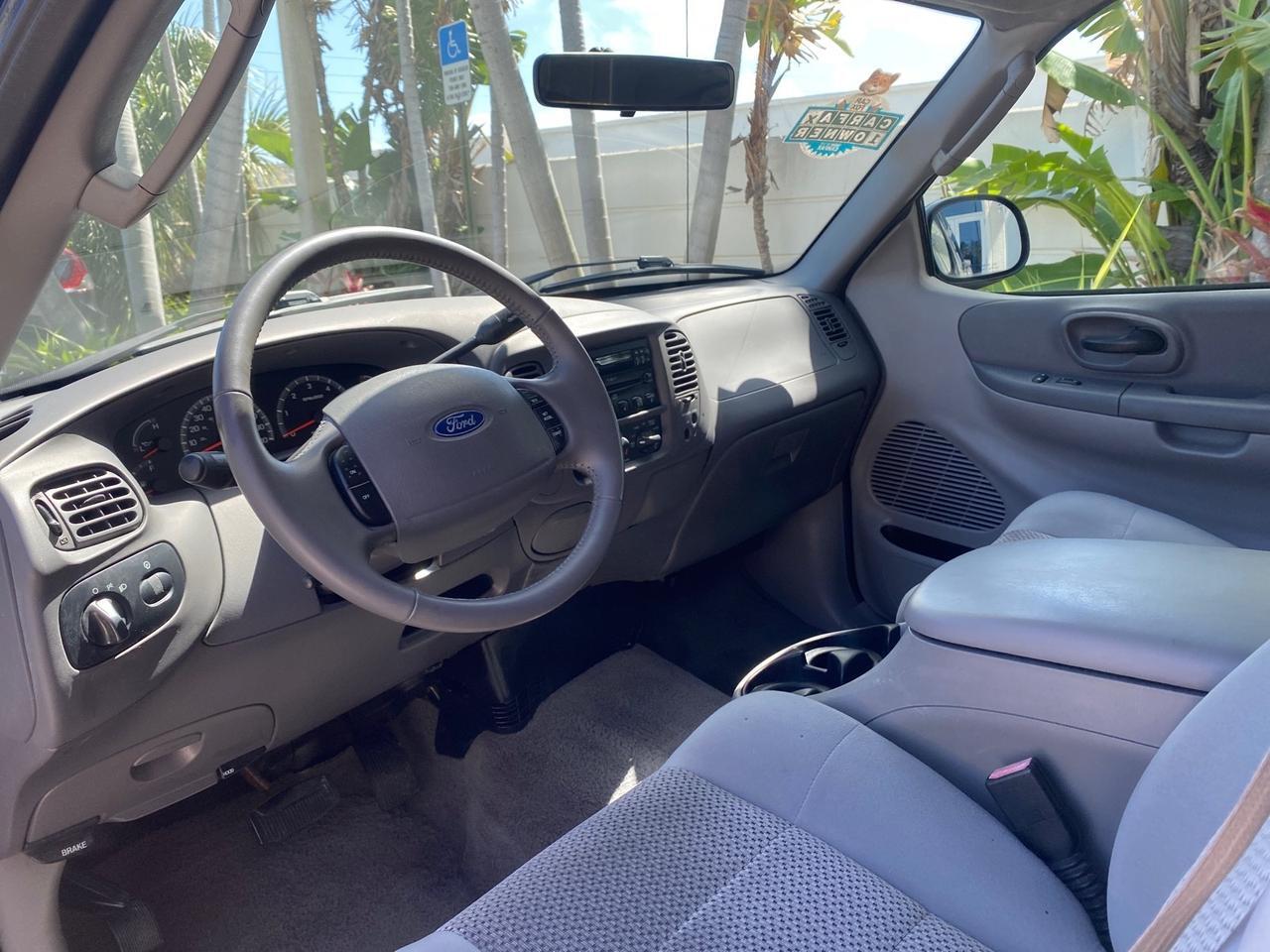 2004 Ford F-150 Heritage XLT LOW MILES 41,911 1 OWNER Pompano Beach FL