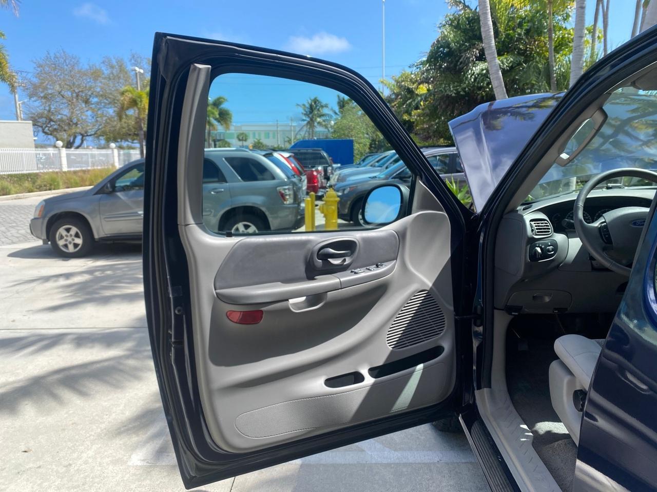 2004 Ford F-150 Heritage XLT LOW MILES 41,911 1 OWNER Pompano Beach FL