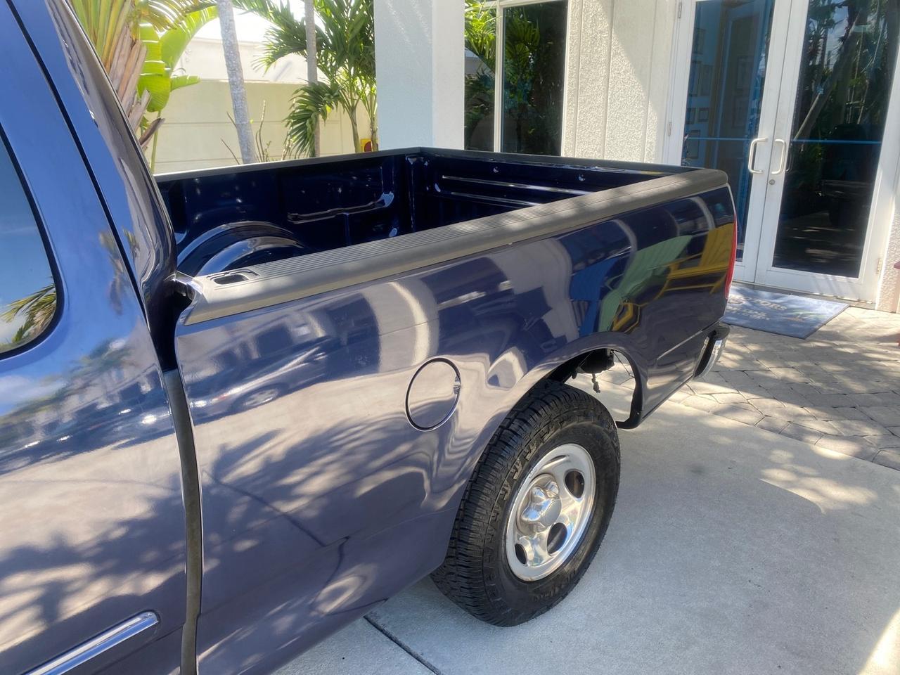 2004 Ford F-150 Heritage XLT LOW MILES 41,911 1 OWNER Pompano Beach FL