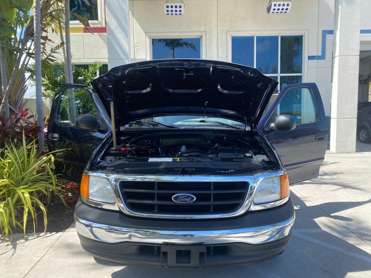2004 Ford F-150 Heritage XLT LOW MILES 41,911 1 OWNER Pompano Beach FL