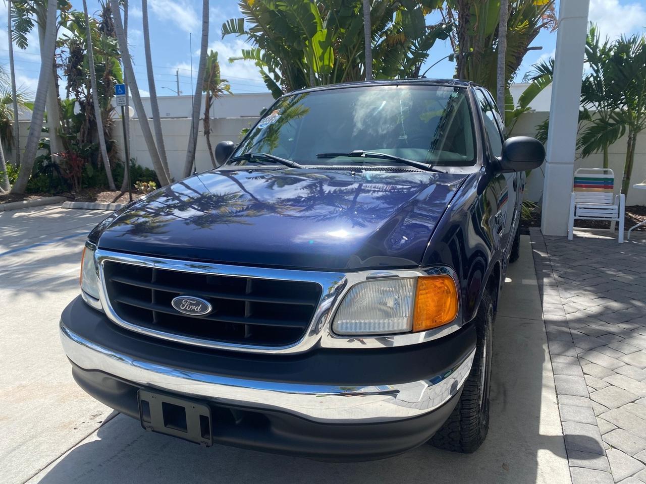 2004 Ford F-150 Heritage XLT LOW MILES 41,911 1 OWNER Pompano Beach FL