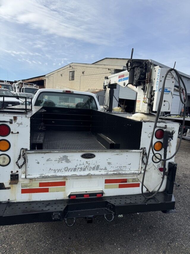 2004 Ford F-350 4 Door Xcab Service Body w Autocrane XLT Henrico VA 2004 Ford F-350 4 Door Xcab Service Body w Autocrane XLT Henrico VA