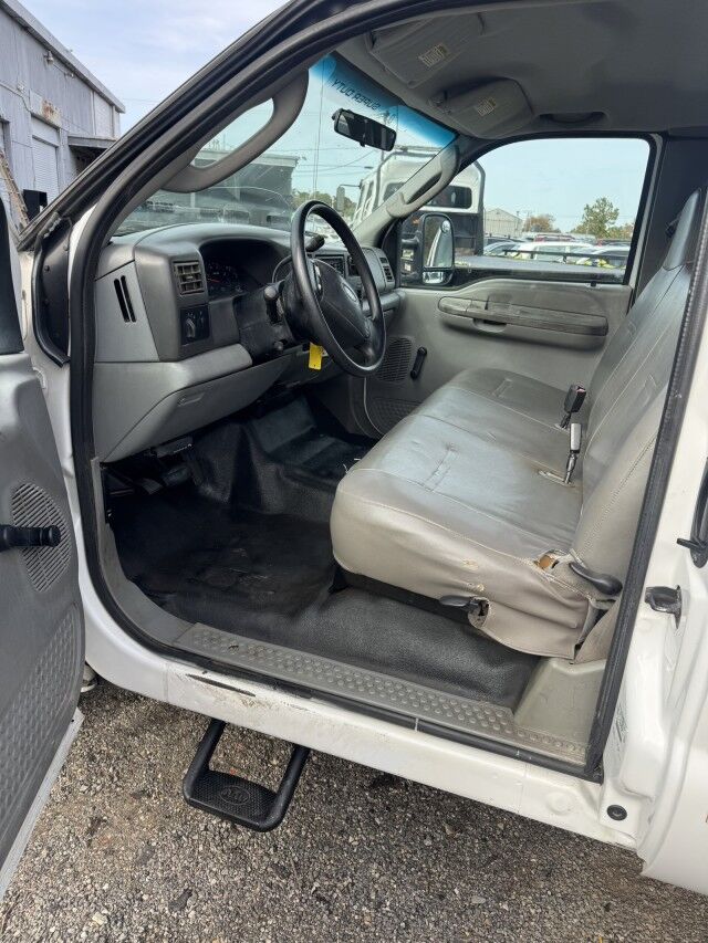 2004 Ford F-350 4 Door Xcab Service Body w Autocrane XLT Henrico VA 2004 Ford F-350 4 Door Xcab Service Body w Autocrane XLT Henrico VA