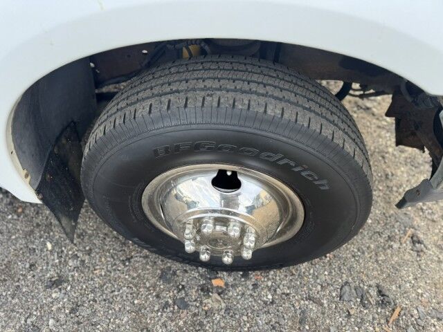 2004 Ford F-350 4 Door Xcab Service Body w Autocrane XLT Henrico VA 2004 Ford F-350 4 Door Xcab Service Body w Autocrane XLT Henrico VA
