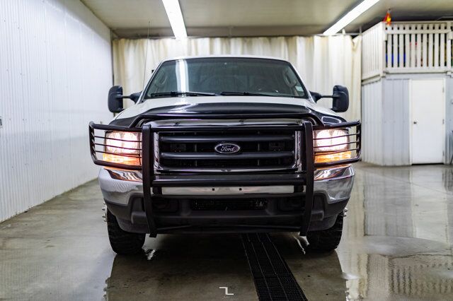2004 Ford F-350 4x4 Crew Cab XLT Service Red Deer AB