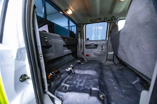 2004 Ford F-350 4x4 Crew Cab XLT Service Red Deer AB