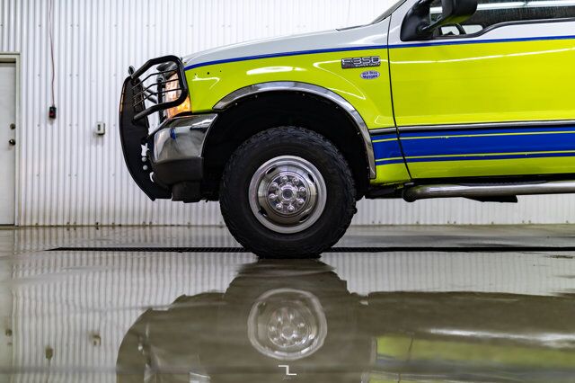 2004 Ford F-350 4x4 Crew Cab XLT Service Red Deer AB